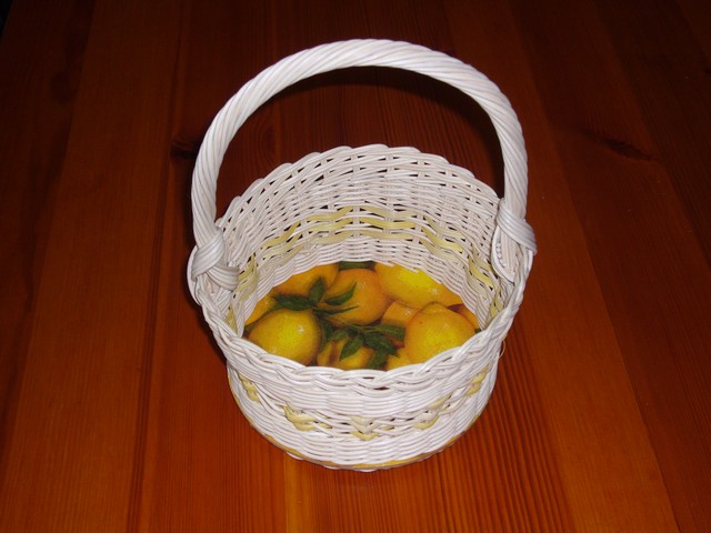 košík s uchem - citrony